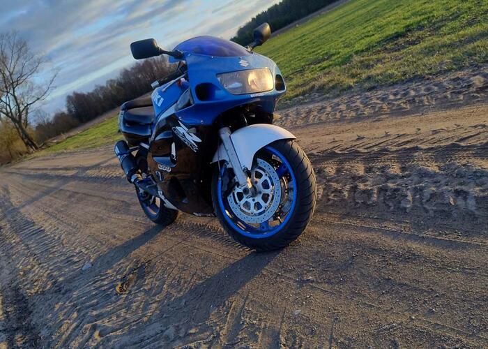 Grajewo ogłoszenia: Sprzedam lub zamienie na qada  suzuki gsx r 600